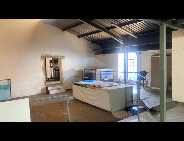 1,500M² WAREHOUSE FOR SALE IN KYA SANDS